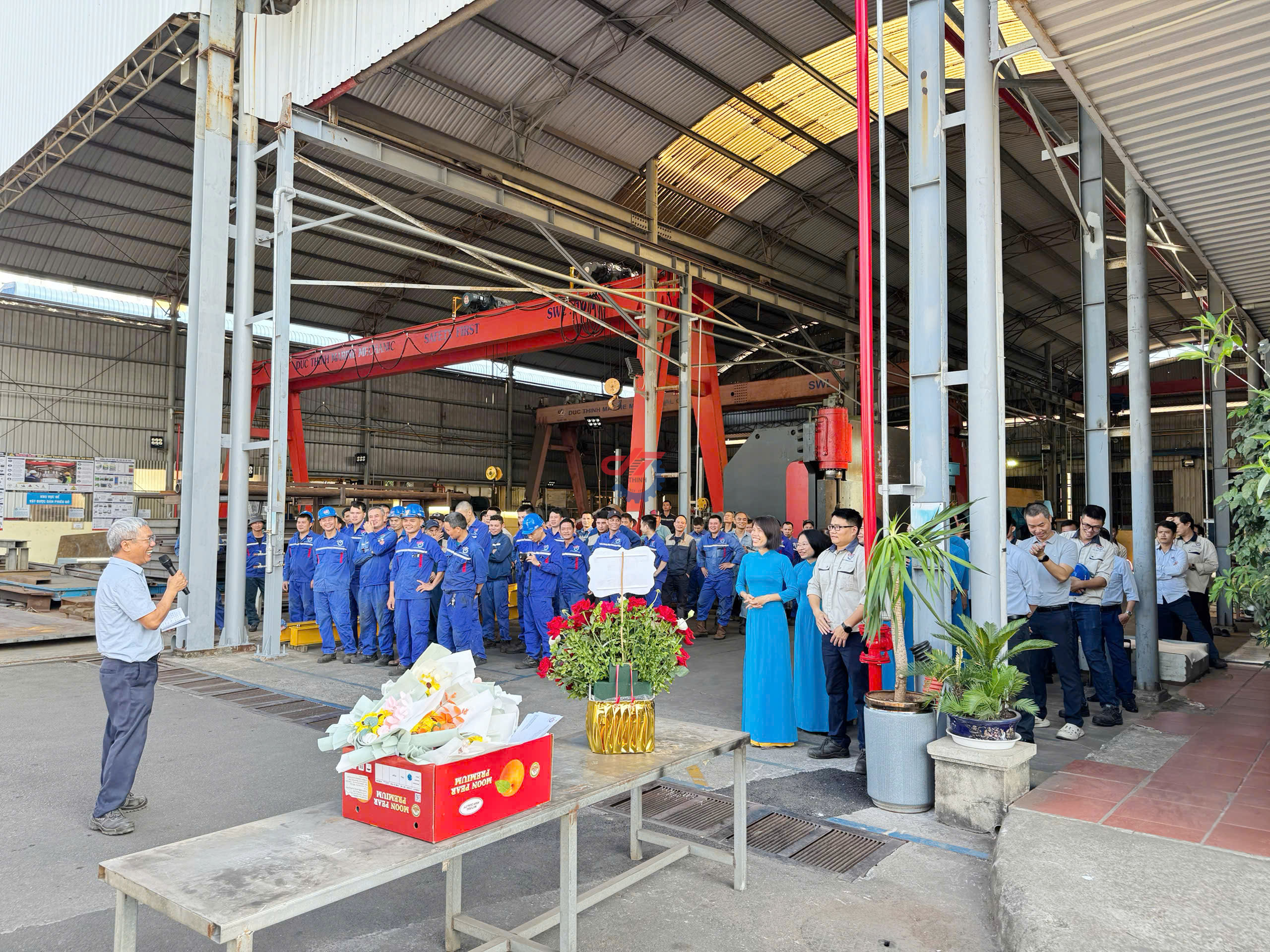 CÔNG TY TNHH CƠ KHÍ THỦY ĐỨC THỊNH CHÚC MỪNG NGÀY PHỤ NỮ VIỆT NAM 20/10